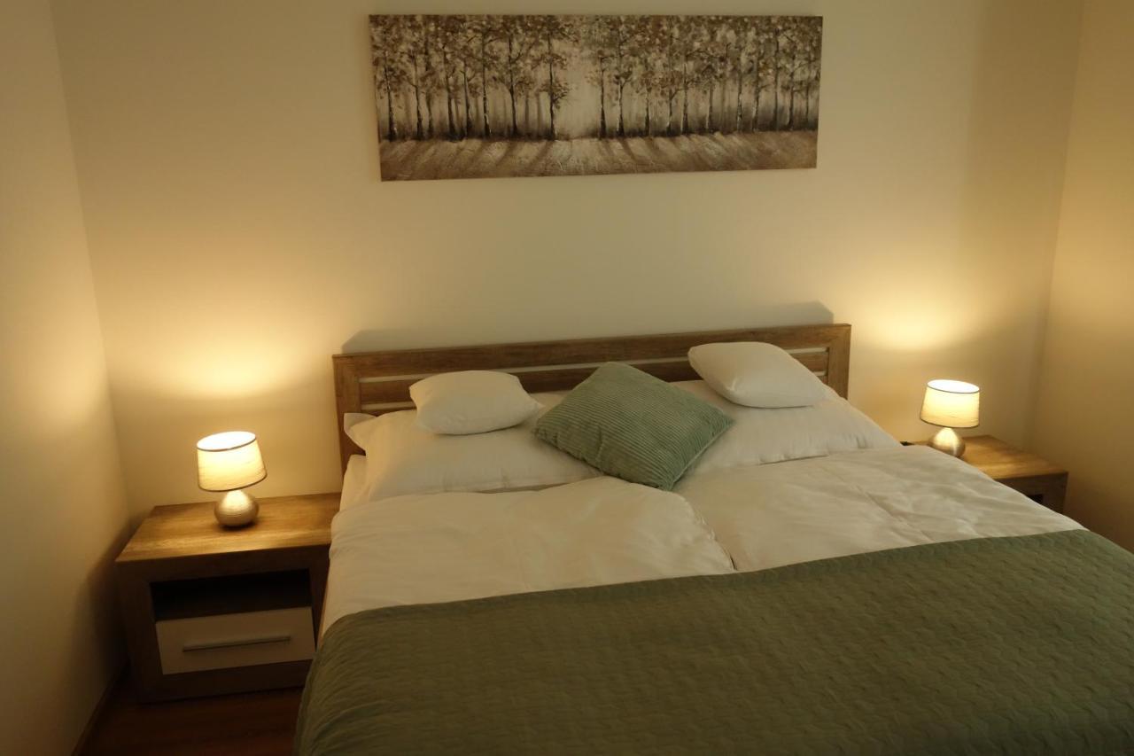 Apartmany Rubin Nesvady Экстерьер фото