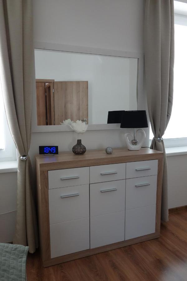 Apartmany Rubin Nesvady Экстерьер фото